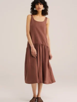 Vestido Maxi Vuelo Marrón Teja